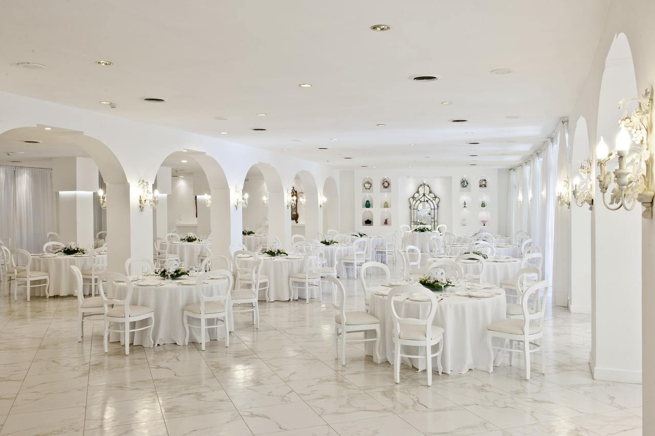 Hotel Dei Congressi 카스텔라마레디스타비아 외부 사진